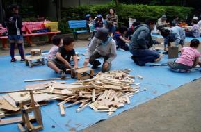 プレーパークでおもいきりあそぼう